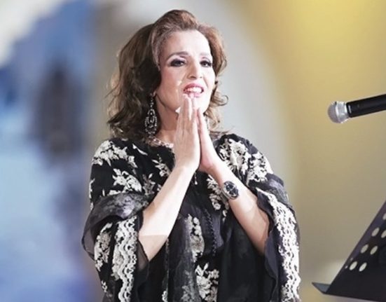 الفنانة نعيمة سميح مسيرة فنية غنية وعطاء خالد وفريد من نوعه