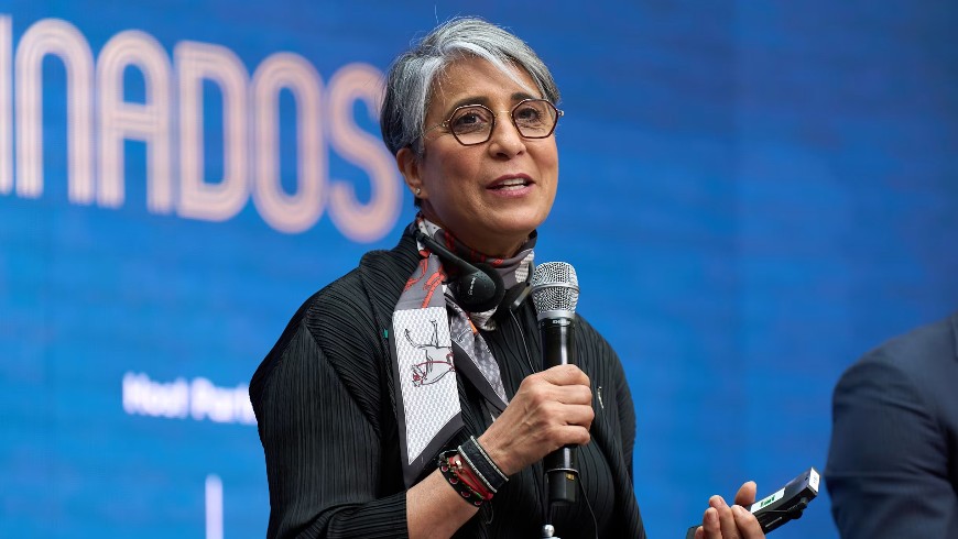 نوال المتوكل العداءة المغربية البارزة بمسيرتها الرياضية الملهمة