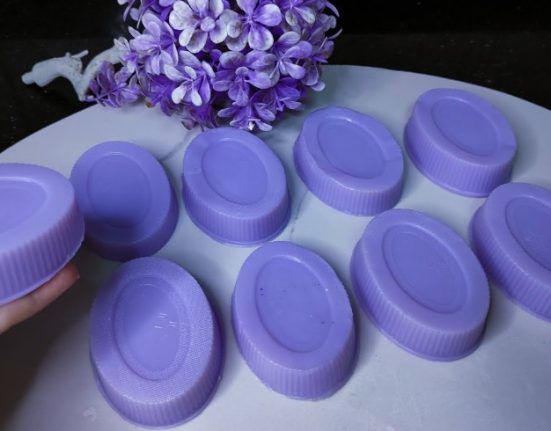 صناعة الصابون المنزلي الصلب: دليل شامل لتحضير صابون طبيعي وآمن