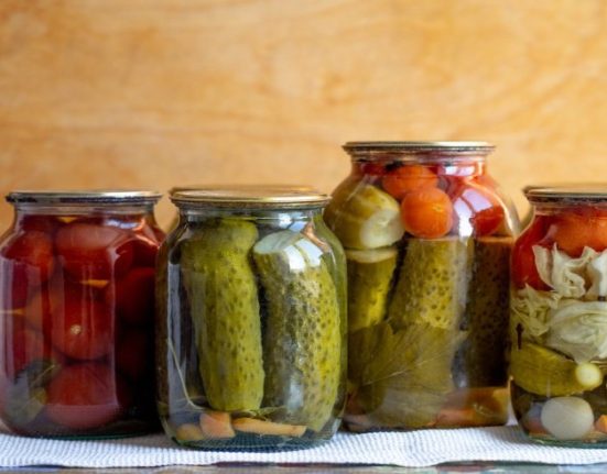 طريقة تحضير المخلالات المنزلية سهلة وبخطوات بسيطة