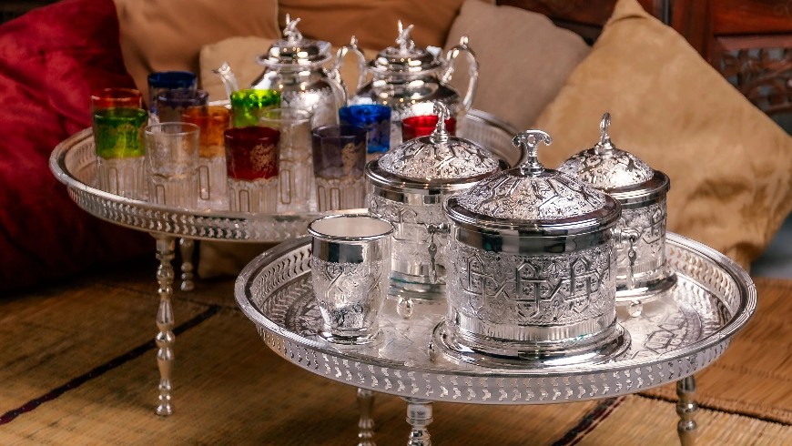 الأواني الفضية المغربية تجسيد لإبداع الحرفيين وروعة التراث