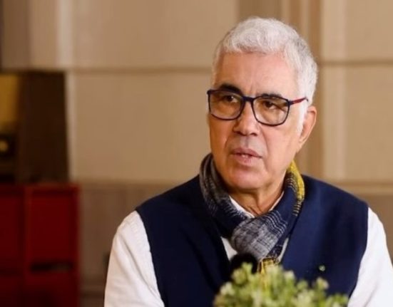 الإعلامي عتيق بنشيكر رمز العطاء والتجديد في المشهد الإعلامي المغربي